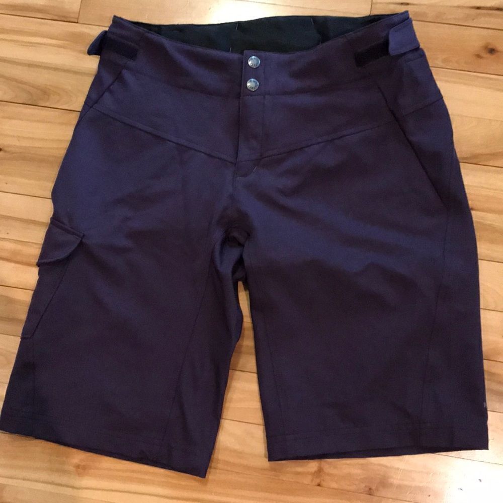 North Face eggplant tech fabric shorts, small